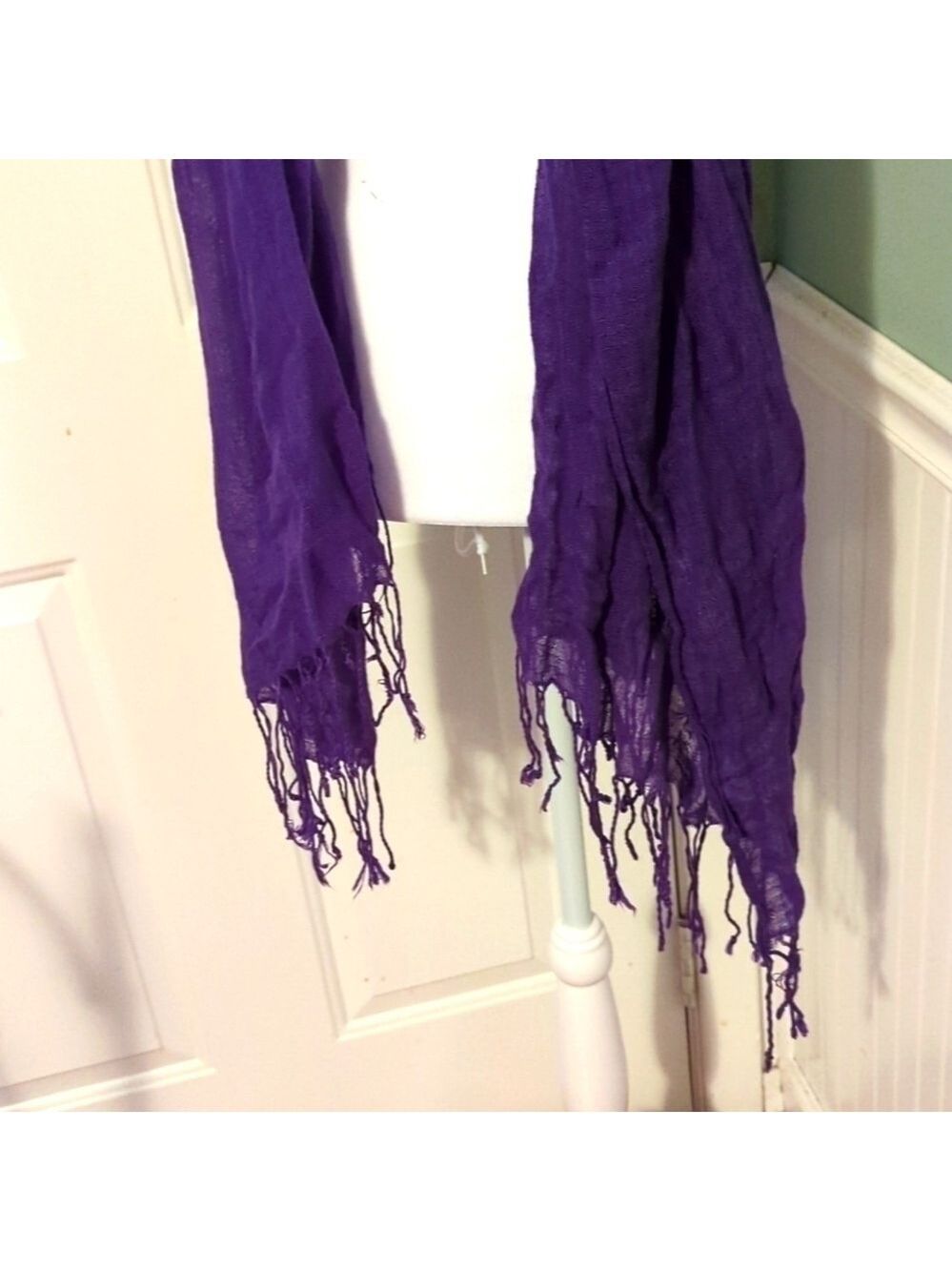 Amethyst Purple Gauze Shoulder Wrap Scarf Lightweight - Picture 3 of 7